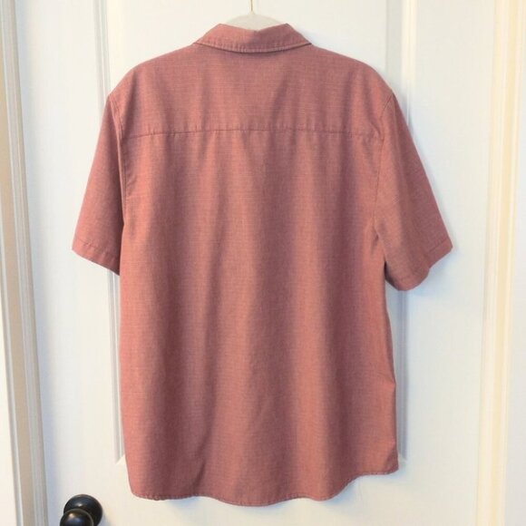 Men's Gerry Red Heathered Short Sleeve Button Down Quick Dry Shirt - Picture 3 of 10